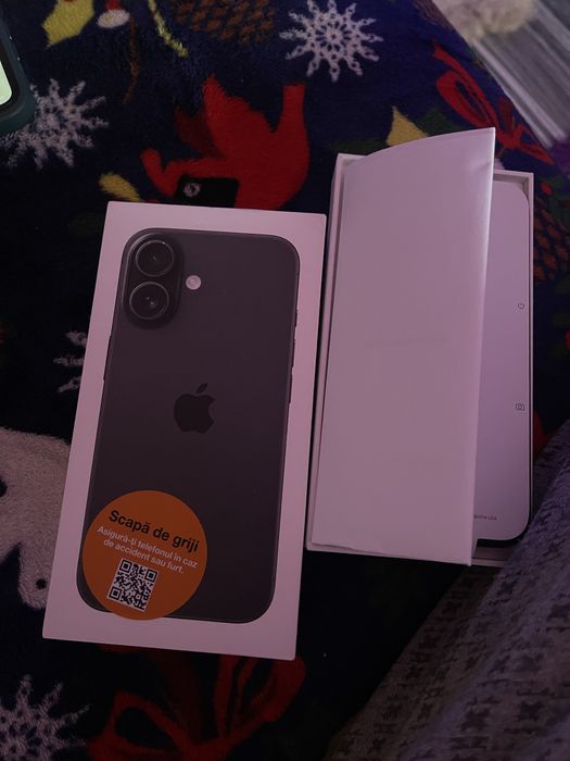 Vand iphone 16 la cutie cu garantie factura