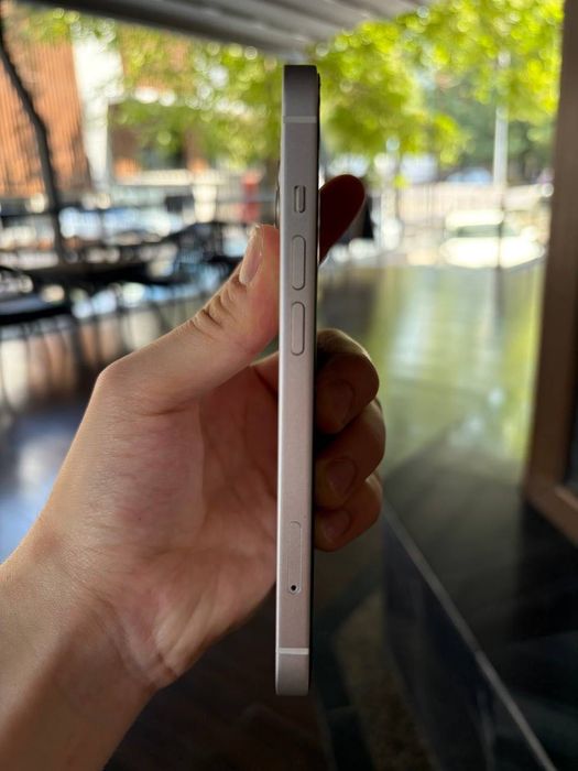 Продам iPhone 13 128gb