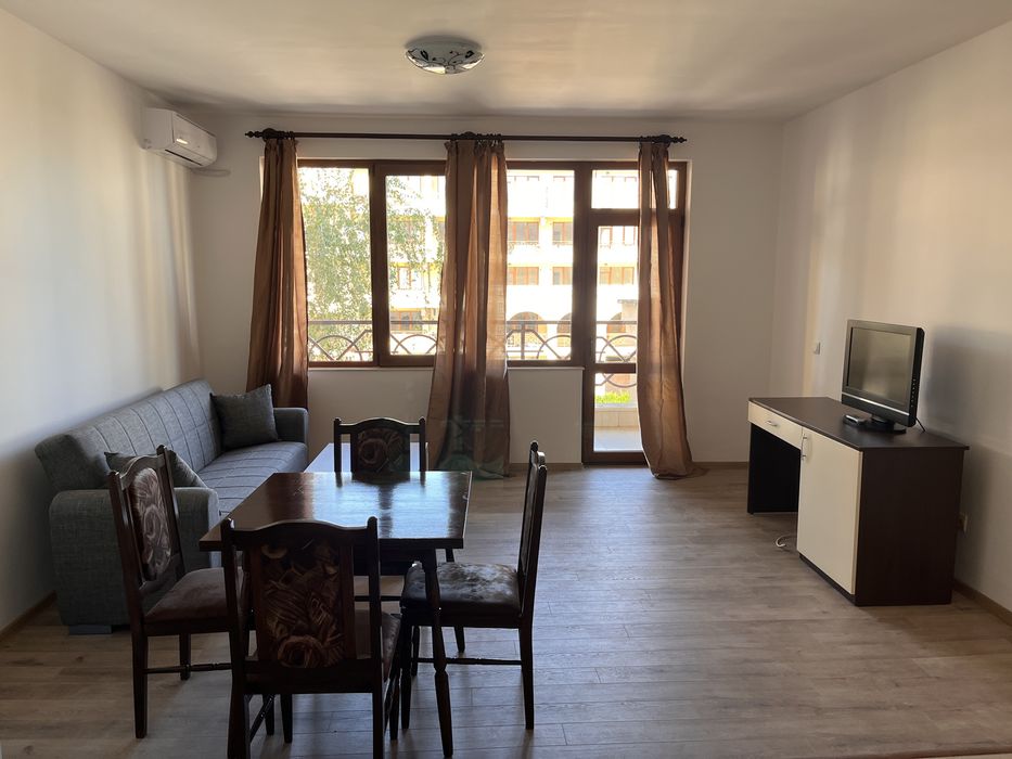 Продава се Двустаен апартамент в Балчик - 80 кв.м за 688 €/кв.м - Снимка #4