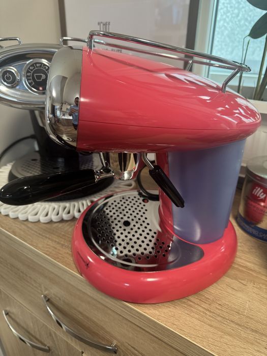 Illy IperEspresso Francis X7.1 кафемашина розова