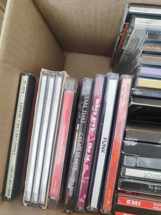 Оригинални дискове Macy Gray, Take that, Lionel Richie, Black Sabbath