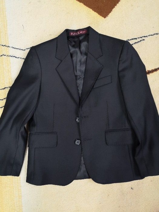 костюм тройка б/у сост. новой вещи