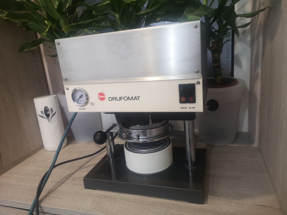 Drufomat drive Термоформовъчен Апарат  Зъботехничеснически