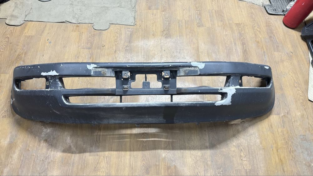 Бампер Rav4 1 поколения