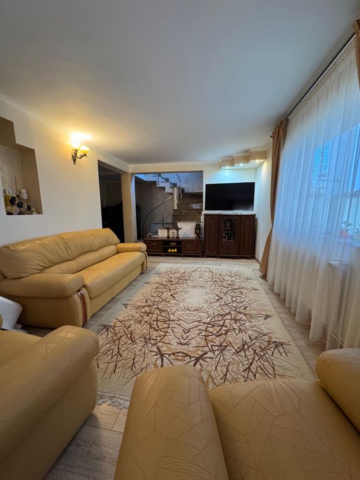 Casă premium Trivale – vedere pădure, zonă exclusivistă