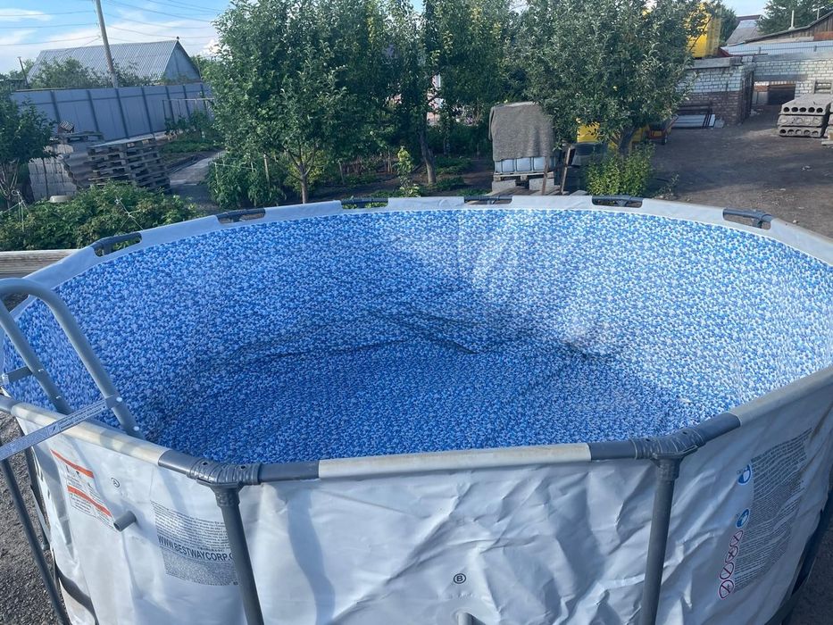 Бассейн  для купания