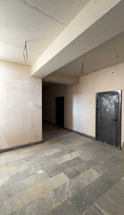 Продам 3-х комнатную(коробка) в Яшнабадском районе.Янгиобад