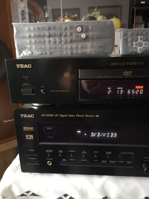 TEAC DV-1050 DVD / TEAC AG-D9260 AV Receiver UR