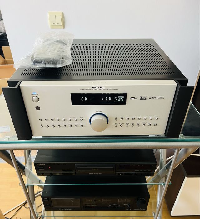 Receiver 7.1 Rotel RSX 1055