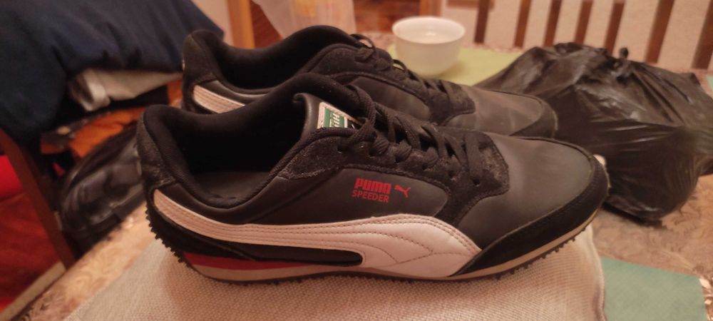 Мужская обувь кроссовки