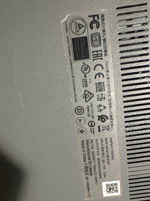 Продается ноутбук Lenovo Ideapad3 8/256