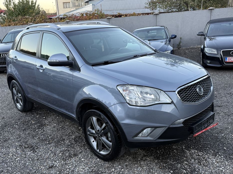 Posibilitate Rate SsangYong 4x4 Automat 151289 km Garantie 12 36