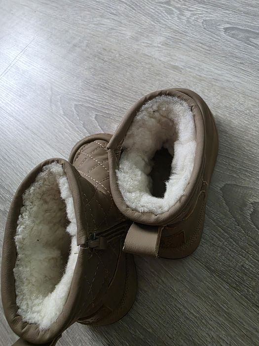 Продам детские угги