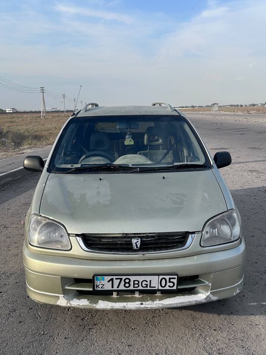 продам toyta raum 1997 года