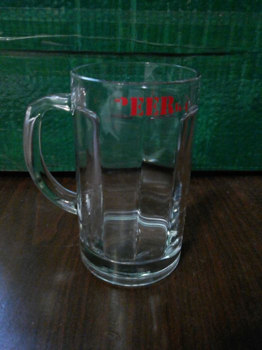 Стеклянная кружка для пива