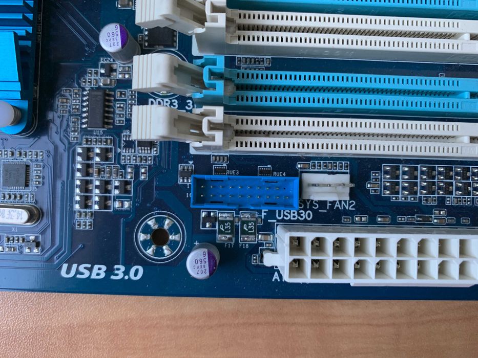 Комплект 1155+DDR3 / Gigabyte B75 + i5-3470 + 8GB RAM