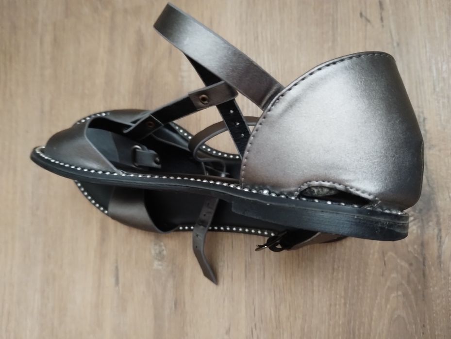 Sandale de dama gri,marimea 35