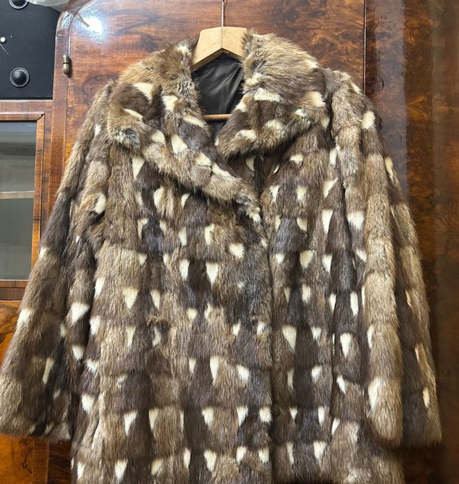 Vând blană naturală de nurcă mărimea M