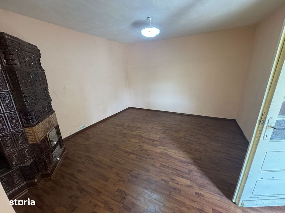 Rahova, Sector 5, Casa individuala 4 Camere plus dependinte.