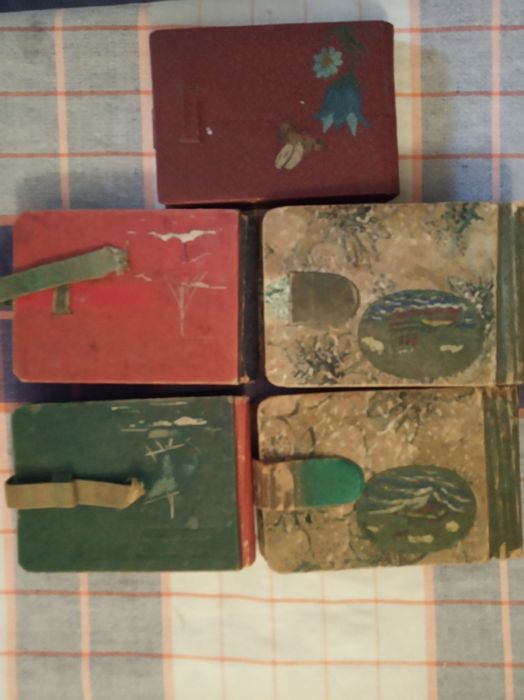 Стари малки албумчета