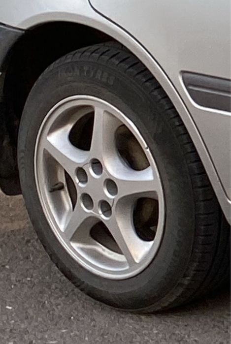 Срочно продам летние шины