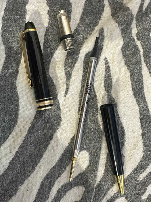 Montblanc Meisterstück Classique 165 fata spate lateral deosebit