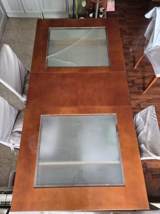 Кухненска маса от масив с 6 стола – разтегаема, стабилна