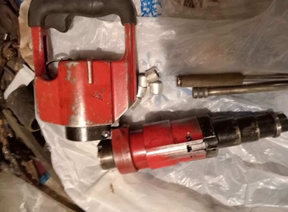 Дюбил пистолет нц