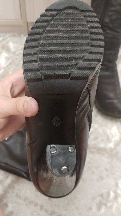 Женские кожаные длинные сапоги