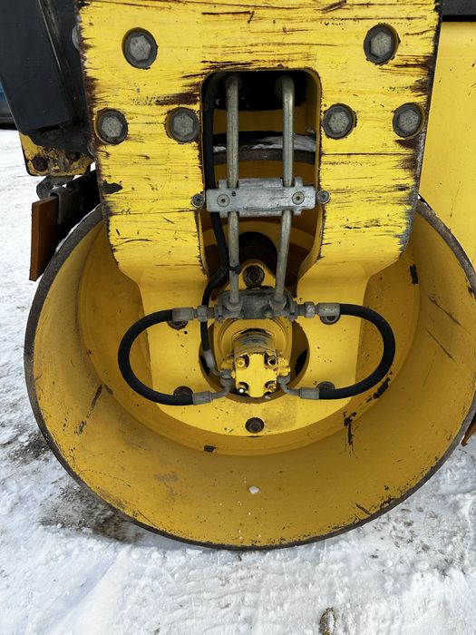 Каток 5 тон продам bomag bw 138 ad