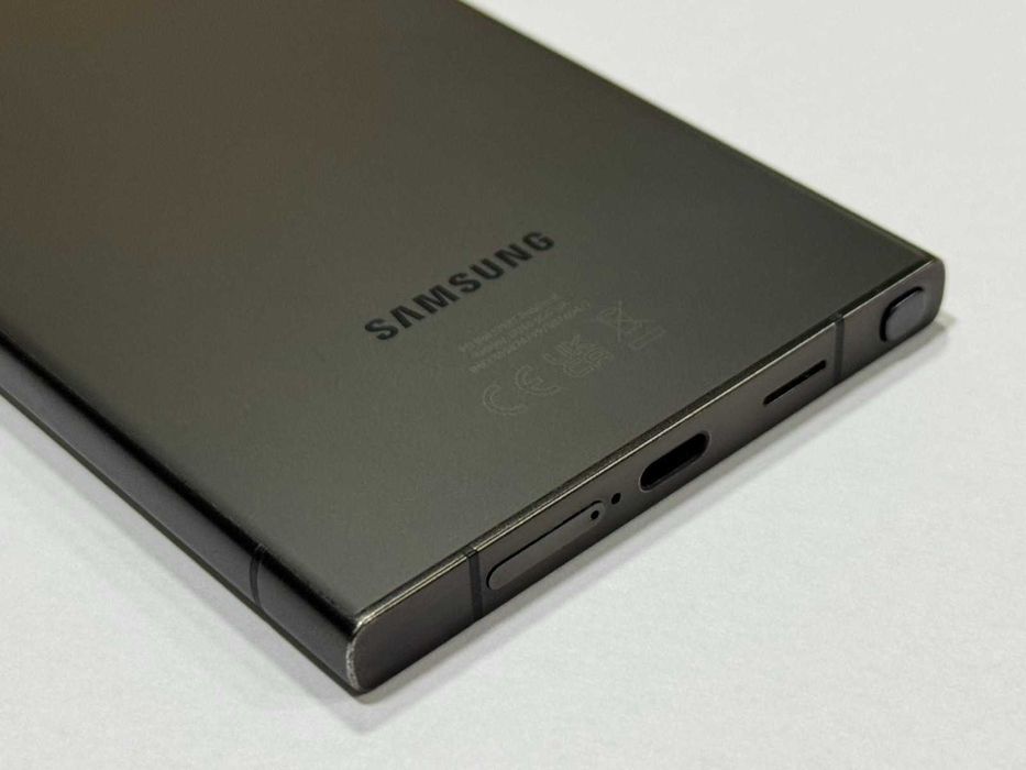 Samsung Galaxy S24 Ultra 5G 512GB 12GB RAM Dual