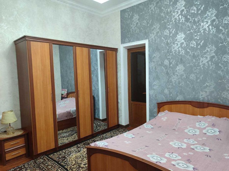 Уй сотилади 6 сотих 7 хона