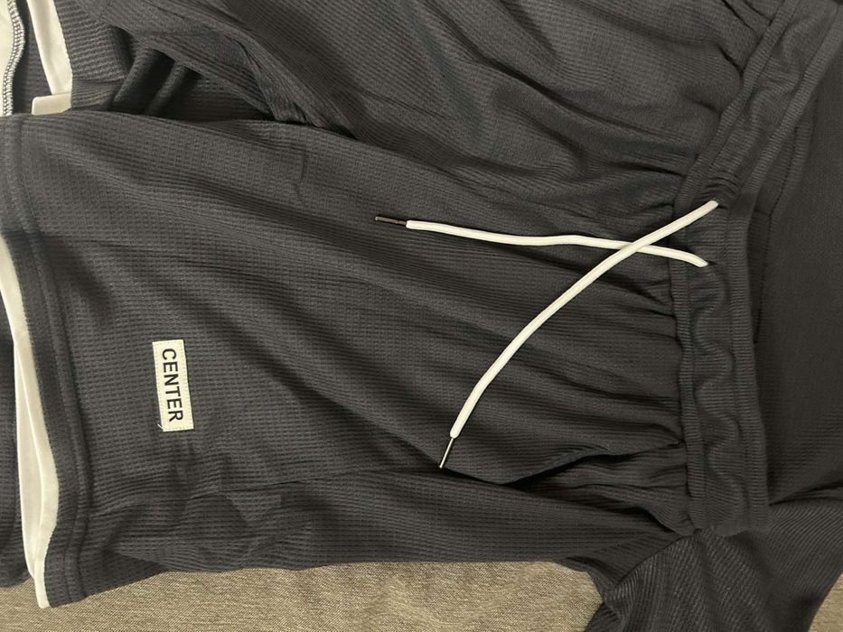 Комплект Тениска + Къси Гащи! Чисто нови. S/M размер.