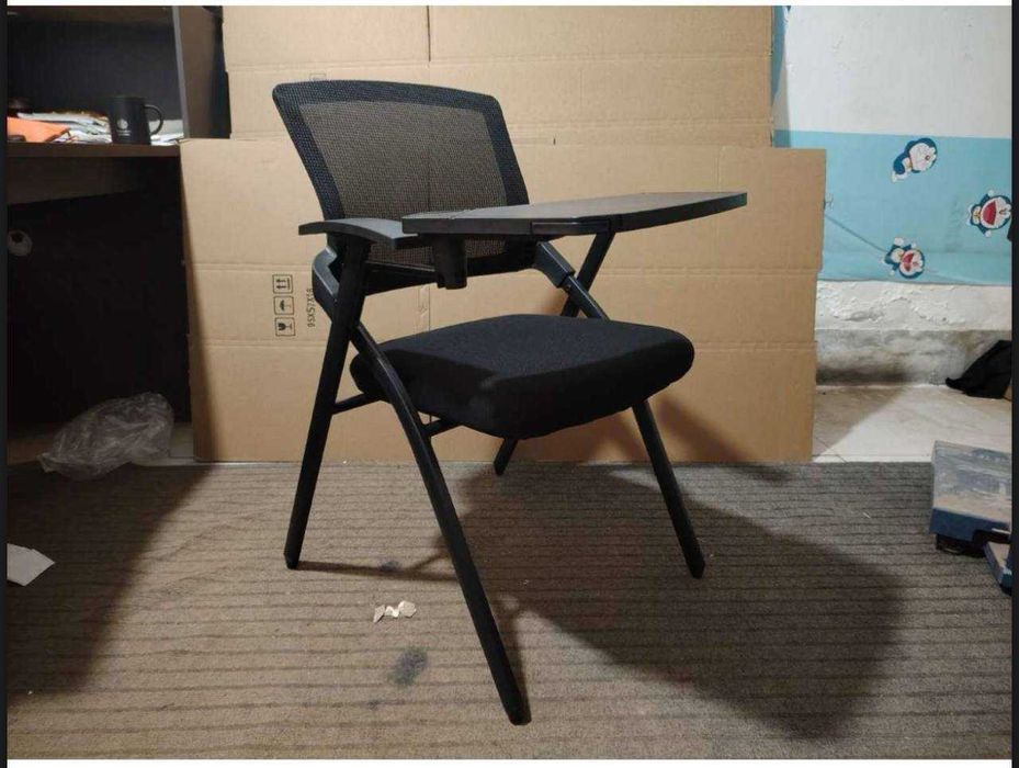 Многофункциональное офисное учебное кресло с откидной партой со склада