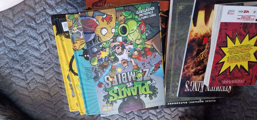 Разпродажба на комикси и специални издания на английски език