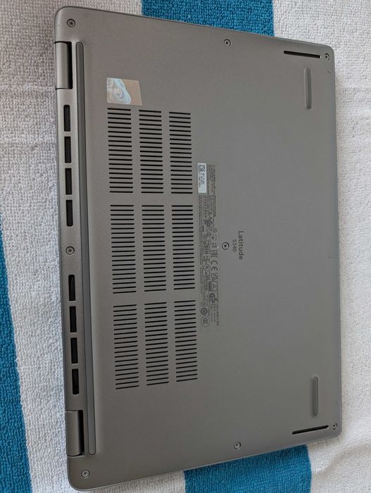 Laptop Dell Latitude 5340 i5-1335U | 16GB RAM | 256GB SSD | Baterie Excelentă | Office Activat | Pachet Complet: Geantă, Incarcător, Mouse