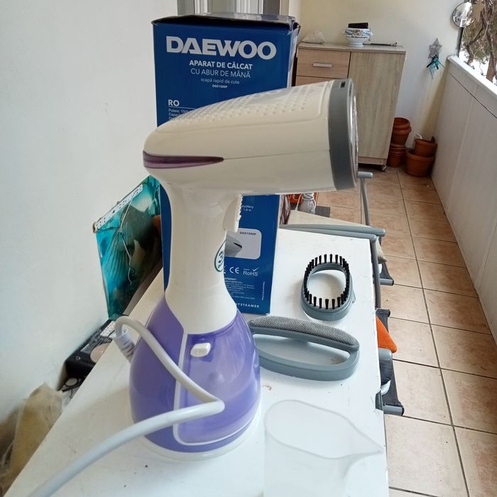 Aparat de calcat cu abur ,Daewoo