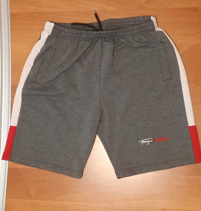 Tommy Hilfiger-Много Запазени