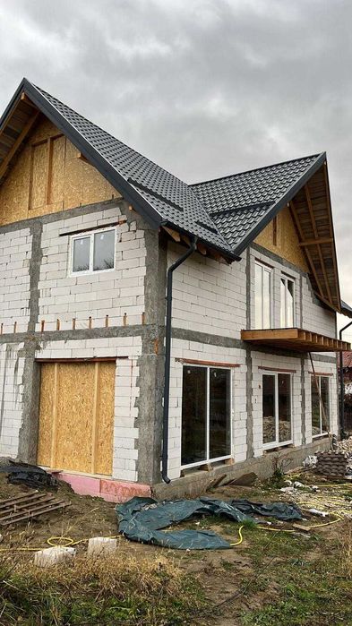 casa de vanzare la rosu in comuna boteni arges