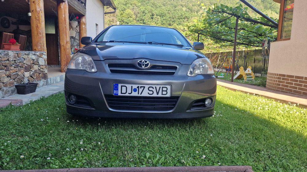 TOYOTA Corolla 2004