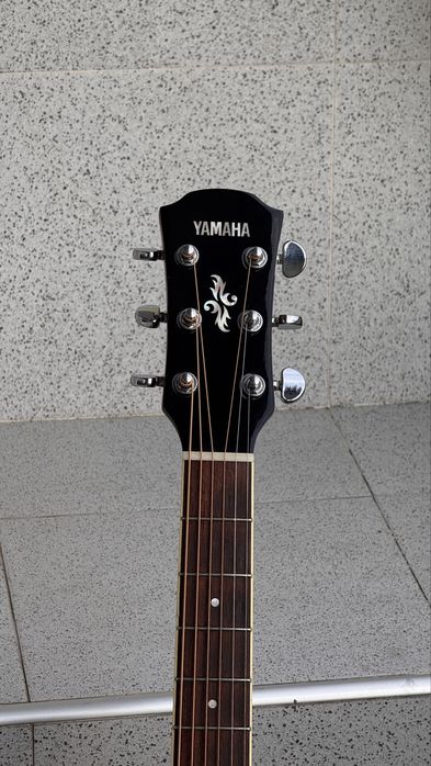 Yamaha APX500II - електро-акустична китара