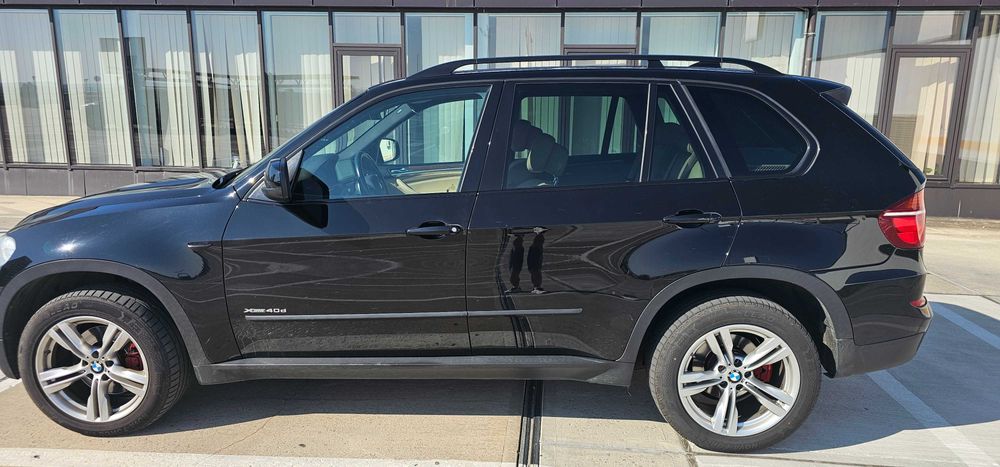 De vanzare BMW X5 4d