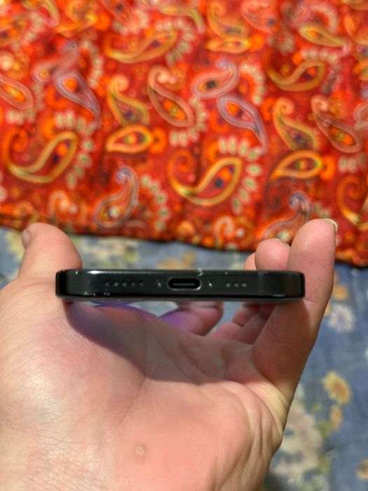 Айфон 15 128/79  срочно