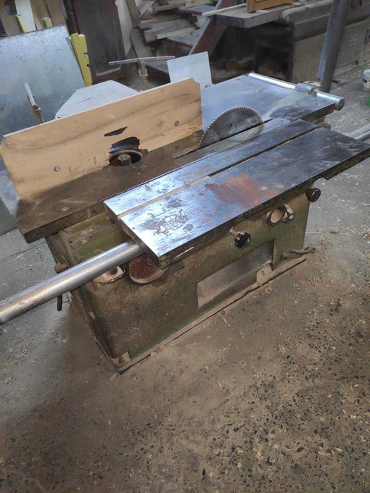 Masina combinata: circular + freza (MUT 400)