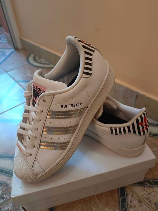 Adidas superstar originals