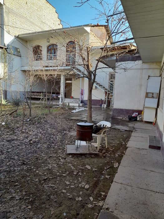 Продается дом 6 соток Шайхантахурском районе