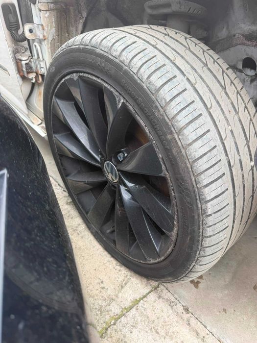 Jante de aliaj Passat CC interlagos  235/40 R18 Dot 2023