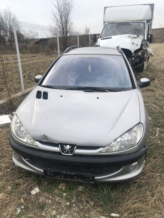 Dezmembrez peugeot 206  2.0  SW dirsel