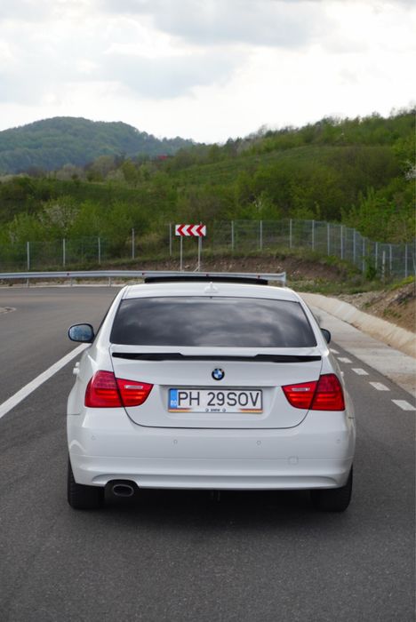 BMW Seria 3 E90 2010