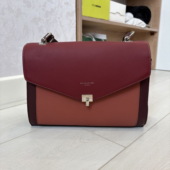 Женская сумка David Jones